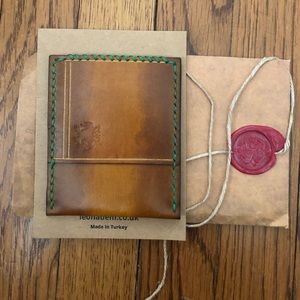 Mens leather wallet.
